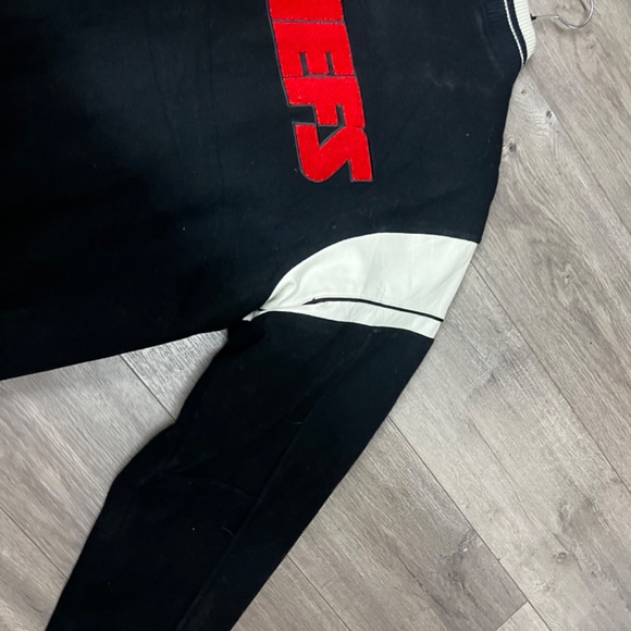 Kansas City Chiefs Vintage Varsity Jacket - Picture 13 of 13